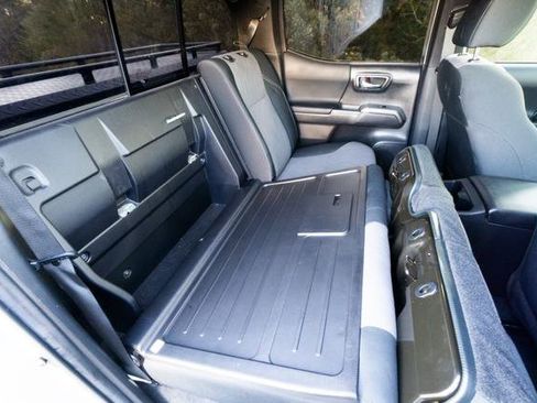 Used 2023 Toyota Tacoma TRD Off-Road image 36