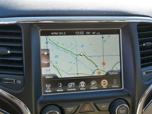 Used 2017 Jeep Grand Cherokee Limited w/ Trailer Tow Group IV image 35