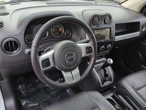 Used 2017 Jeep Compass High Altitude image 10