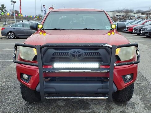 Used 2012 Toyota Tacoma 4x4 Double Cab w/ TRD Off-Road Pkg image 9