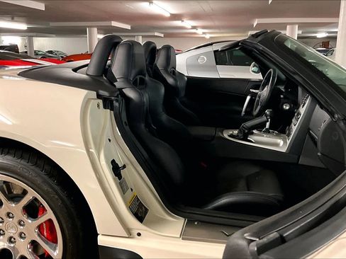 Used 2005 Dodge Viper SRT-10 RWD image 8