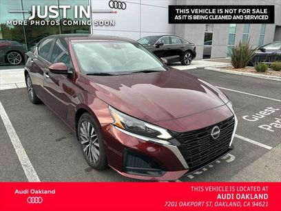 Used 2023 Nissan Altima 2.5 SV