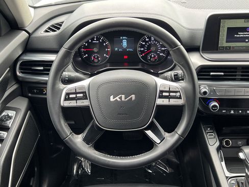 Used 2022 Kia Telluride S FWD image 24
