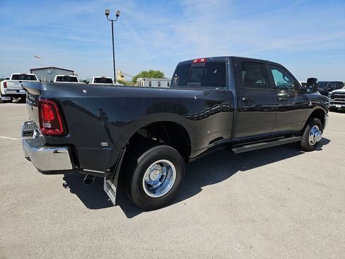 New 2026 RAM 3500 Tradesman AWD/4WD image 8