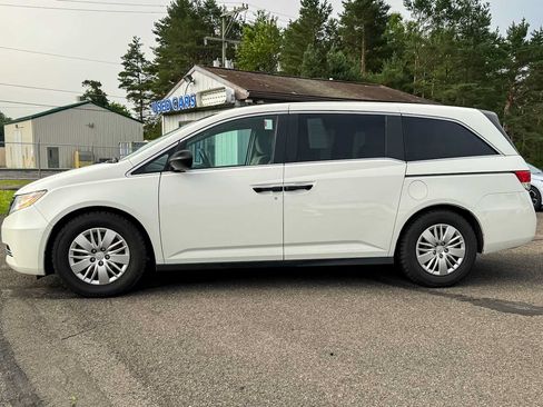 Used 2014 Honda Odyssey LX image 6