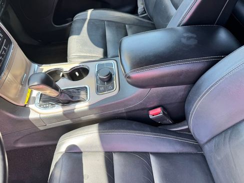 Used 2017 Jeep Grand Cherokee Limited AWD/4WD image 14