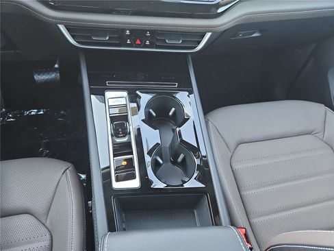 New 2026 Volkswagen Atlas SEL image 21