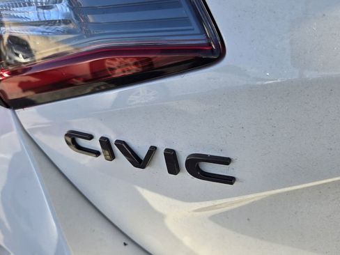 Used 2024 Honda Civic Type R image 10