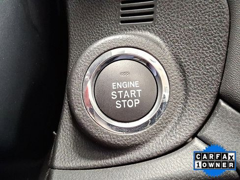 Certified 2025 Subaru Legacy Limited image 28