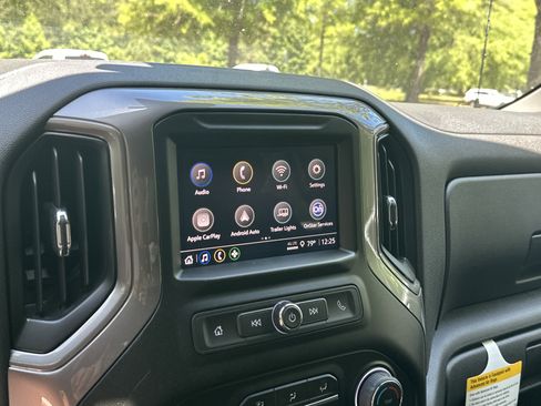Used 2026 Chevrolet Silverado 1500 Custom Trail Boss w/ LPO, Dark Essentials Package AWD/4WD image 28
