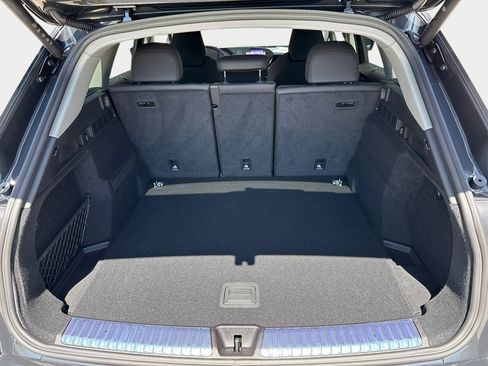 Certified 2025 Audi Q5 2.0T Premium Plus w/ Premium Plus image 7