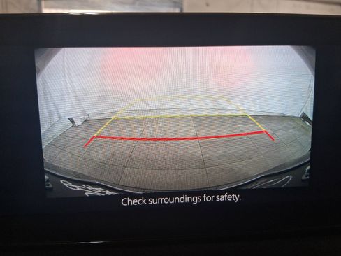 Used 2024 MAZDA MAZDA3 s FWD image 5