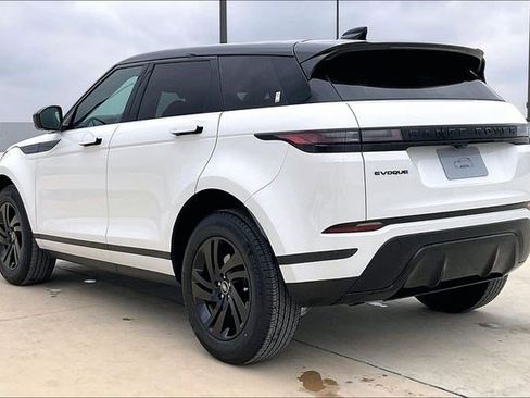 Used 2026 Land Rover Range Rover Evoque S image 15