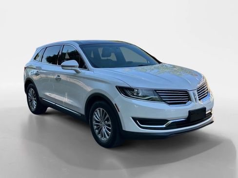 Used 2017 Lincoln MKX Select w/ Select Plus Package image 7