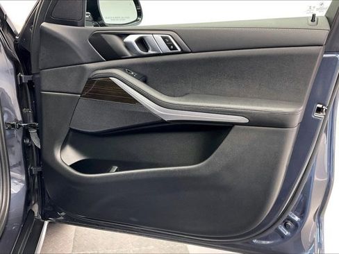 Used 2021 BMW X5 xDrive40i w/ Convenience Package image 26