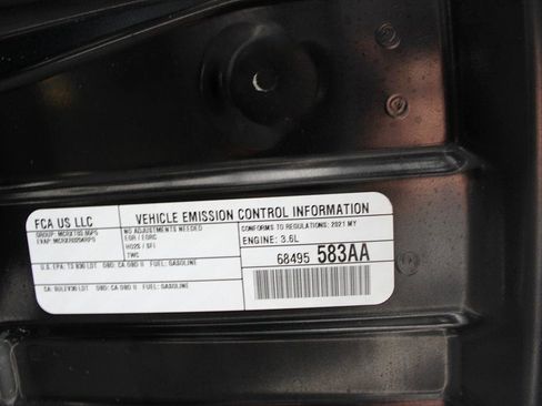 Used 2021 Jeep Grand Cherokee L Limited image 37