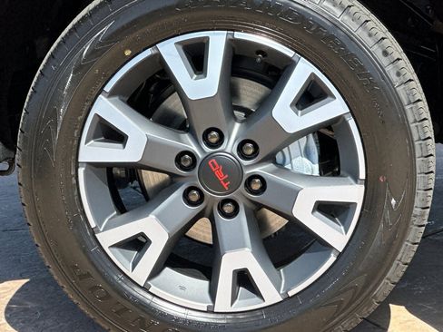 New 2026 Toyota 4Runner TRD Sport Premium AWD/4WD image 34