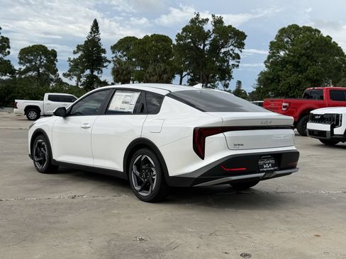 New 2026 Kia K4 GT-Line Turbo FWD image 6