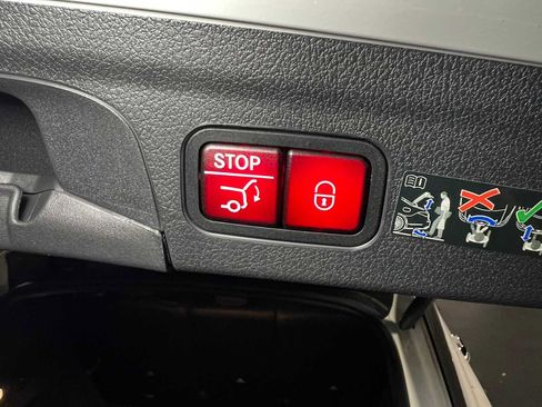 New 2026 Mercedes-Benz GLE 350 4MATIC image 16