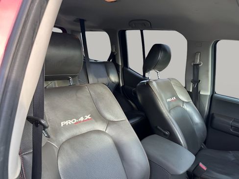 Used 2012 Nissan Xterra PRO-4X w/ Pro-4x Leather Pkg image 14