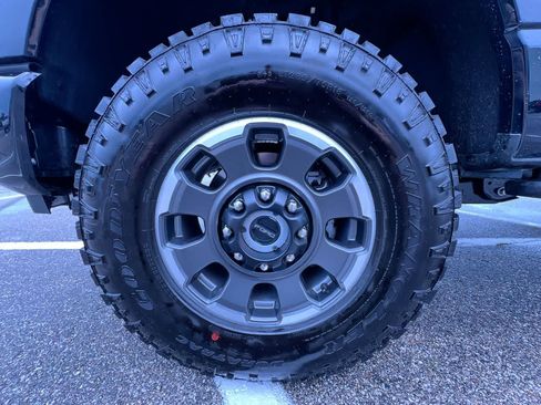 Used 2024 Ford F350 Lariat w/ Lariat Ultimate Package AWD/4WD image 10