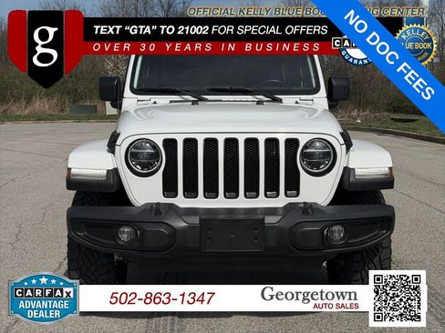 Used 2021 Jeep Wrangler Unlimited Sahara AWD/4WD image 22