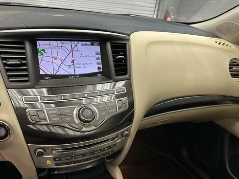 Used 2020 INFINITI QX60 Luxe w/ Essential Package FWD image 19