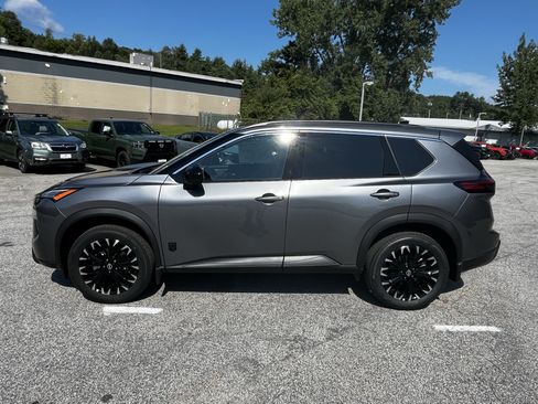 New 2026 Nissan Rogue Dark Armor AWD/4WD image 4