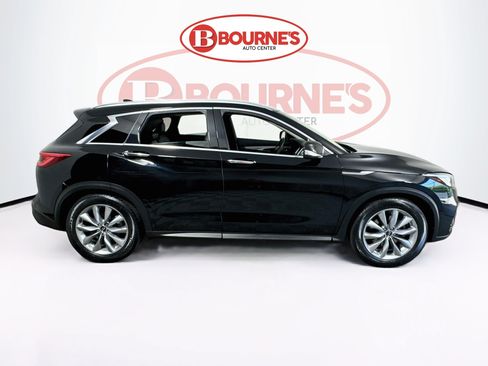 Used 2019 INFINITI QX50 Luxe w/ Navigation Package AWD/4WD image 12