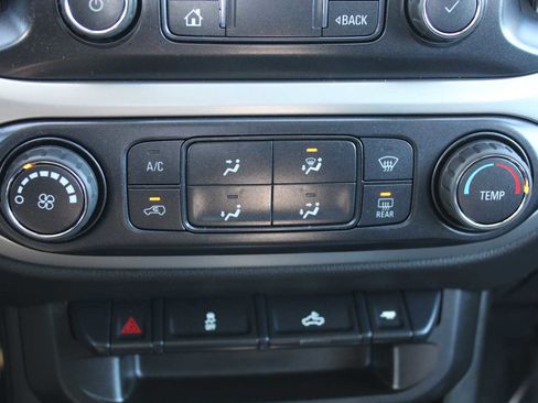 Certified 2021 Chevrolet Colorado LT w/ LT Convenience Package image 20