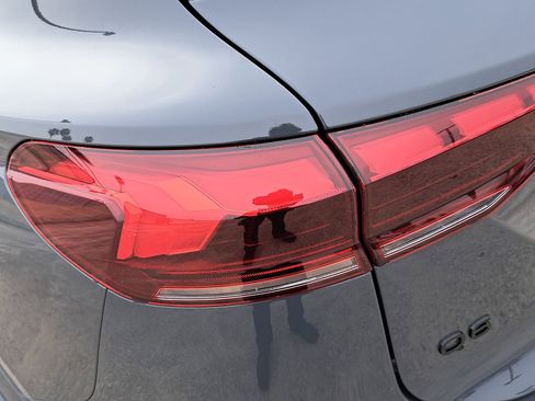 New 2025 Audi Q6 e-tron Premium Plus image 38