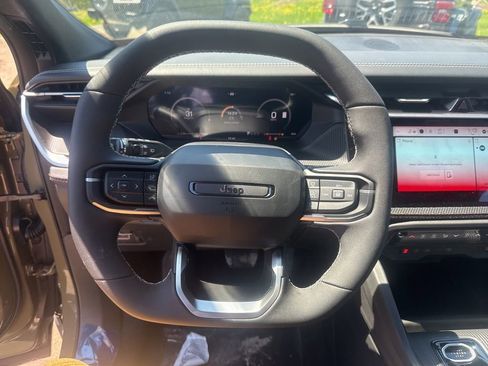 New 2026 Jeep Cherokee Overland AWD/4WD image 10