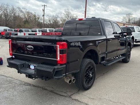 Used 2024 Ford F250 Lariat w/ Black Appearance Package AWD/4WD image 8