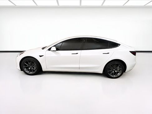 Used 2022 Tesla Model 3 Long Range AWD/4WD image 23
