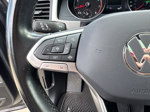 Used 2020 Volkswagen Atlas Cross Sport SE w/ Panoramic Sunroof Package AWD/4WD image 24