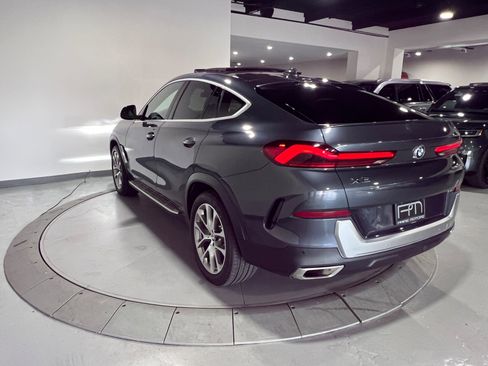 Used 2021 BMW X6 xDrive40i w/ Premium Package image 21