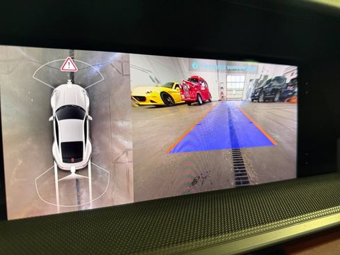 Used 2020 Porsche 911 GT3 RS image 31