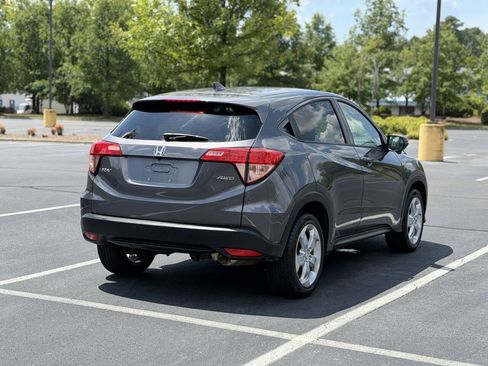 Used 2016 Honda HR-V EX image 7
