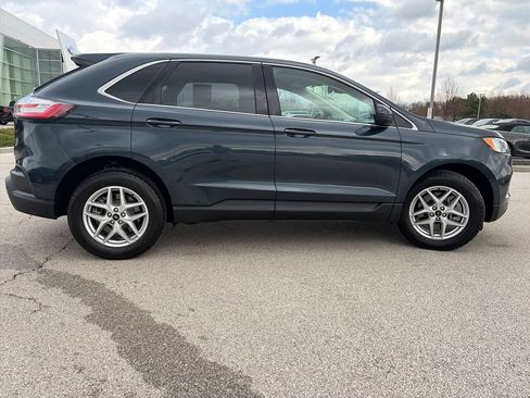 Used 2023 Ford Edge SEL w/ Convenience Package image 8