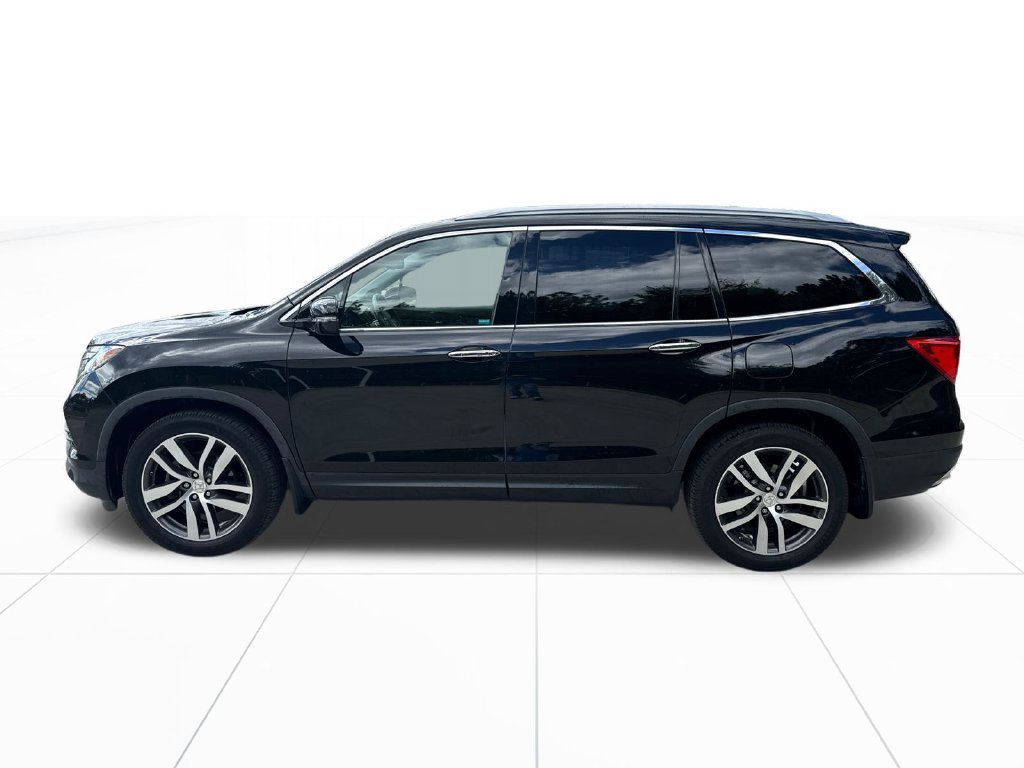 Used 2017 Honda Pilot Elite image 5