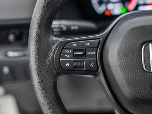 Used 2025 Honda CR-V EX image 27