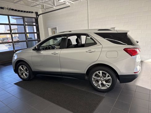 Used 2019 Chevrolet Equinox Premier image 5