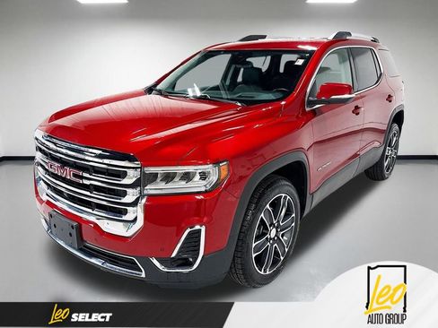 Used 2021 GMC Acadia SLT w/ Technology Package AWD/4WD image 1