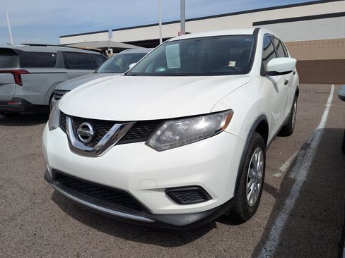Used 2016 Nissan Rogue S FWD image 6