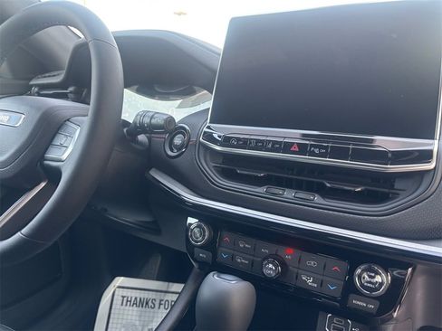 New 2026 Jeep Compass Trailhawk image 24