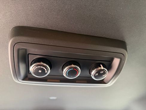 Used 2017 Dodge Grand Caravan SXT FWD image 28