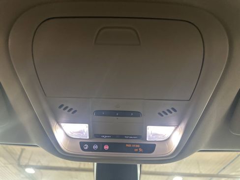 Used 2020 Buick Enclave Premium w/ Surround and Sites Package image 30