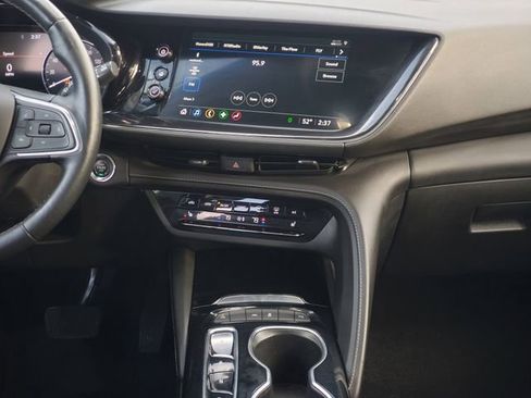 Used 2023 Buick Envision Essence image 29