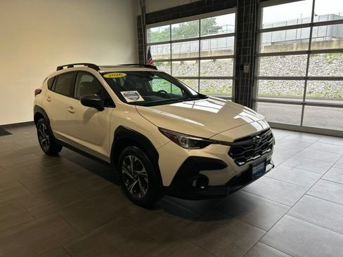 Used 2026 Subaru Crosstrek 2.5i Premium AWD/4WD image 9