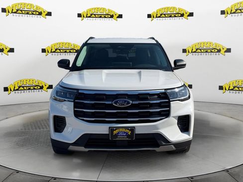 New 2026 Ford Explorer Active RWD image 9